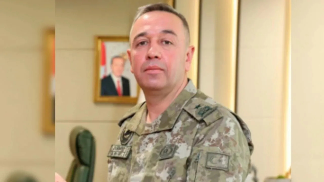 Şanlıurfa 20. Zırhlı Tugay Komutanı Tuğgeneral Üzeyir Durmuş Emekliye Ayrılması Şanlıurfa Kamuoyunda Üzüntüye Neden Oldu
